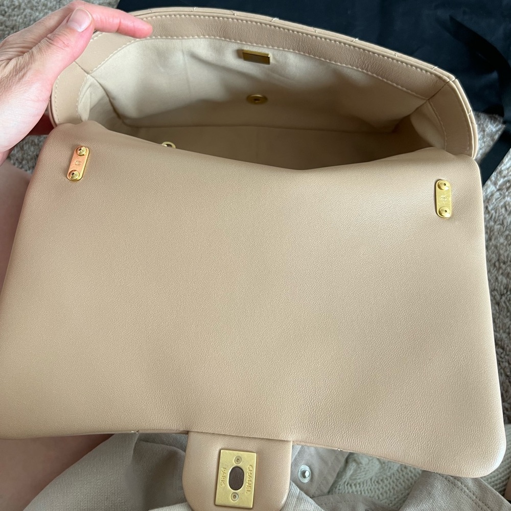 SOLD‼️‼️New Chanel flap bag - Picture 9 of 16